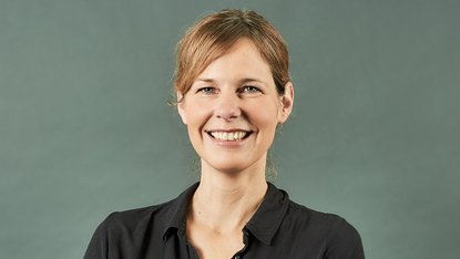 Copyright: Hendrik Leders Portrait Dorothee - Copyright: Hendrik Leders
